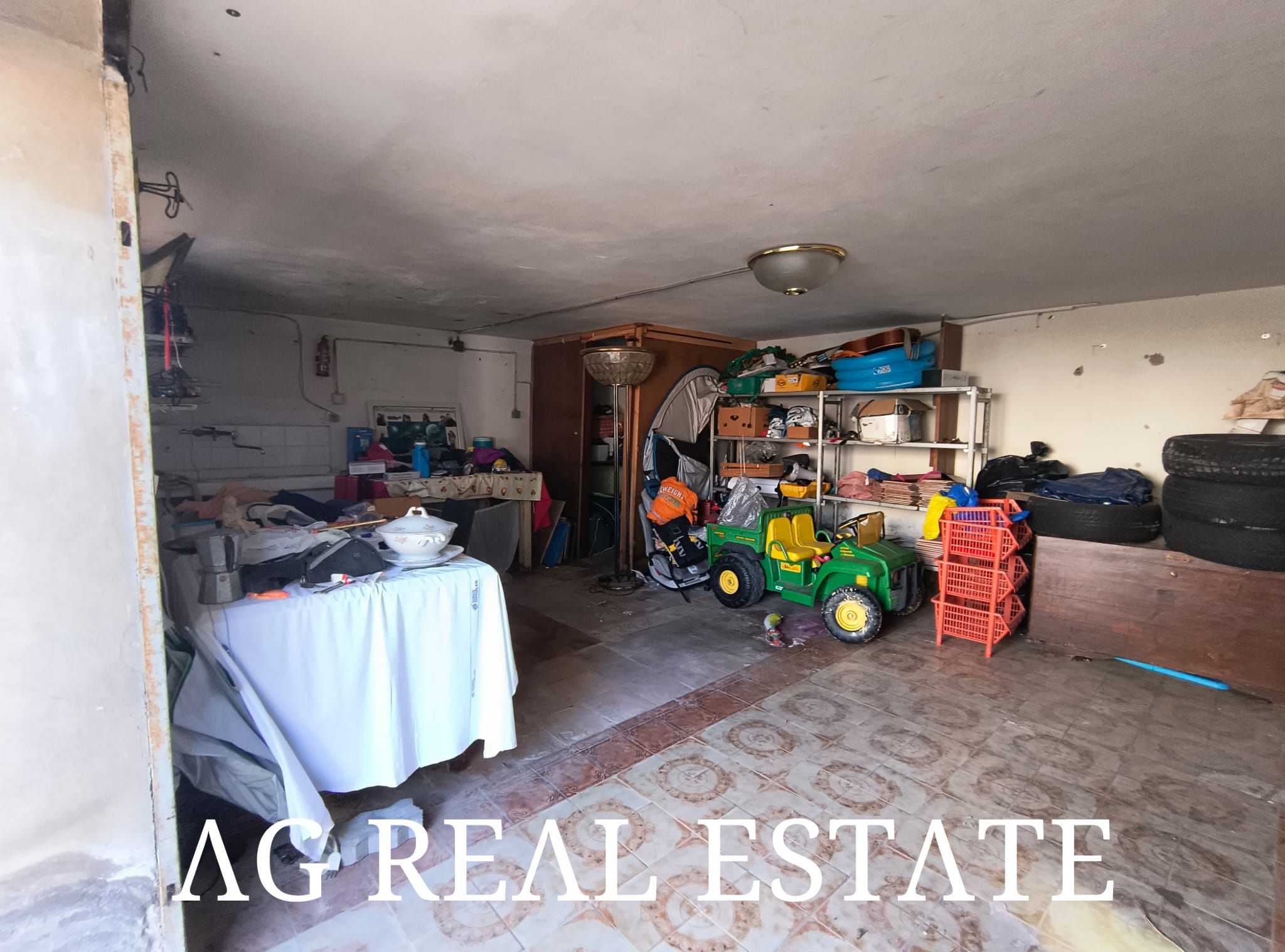 CASTELFRANCO DI SOTTO, APPARTAMENTO, 5 VANI, CON 2 GARAGE E POSTO AUTO