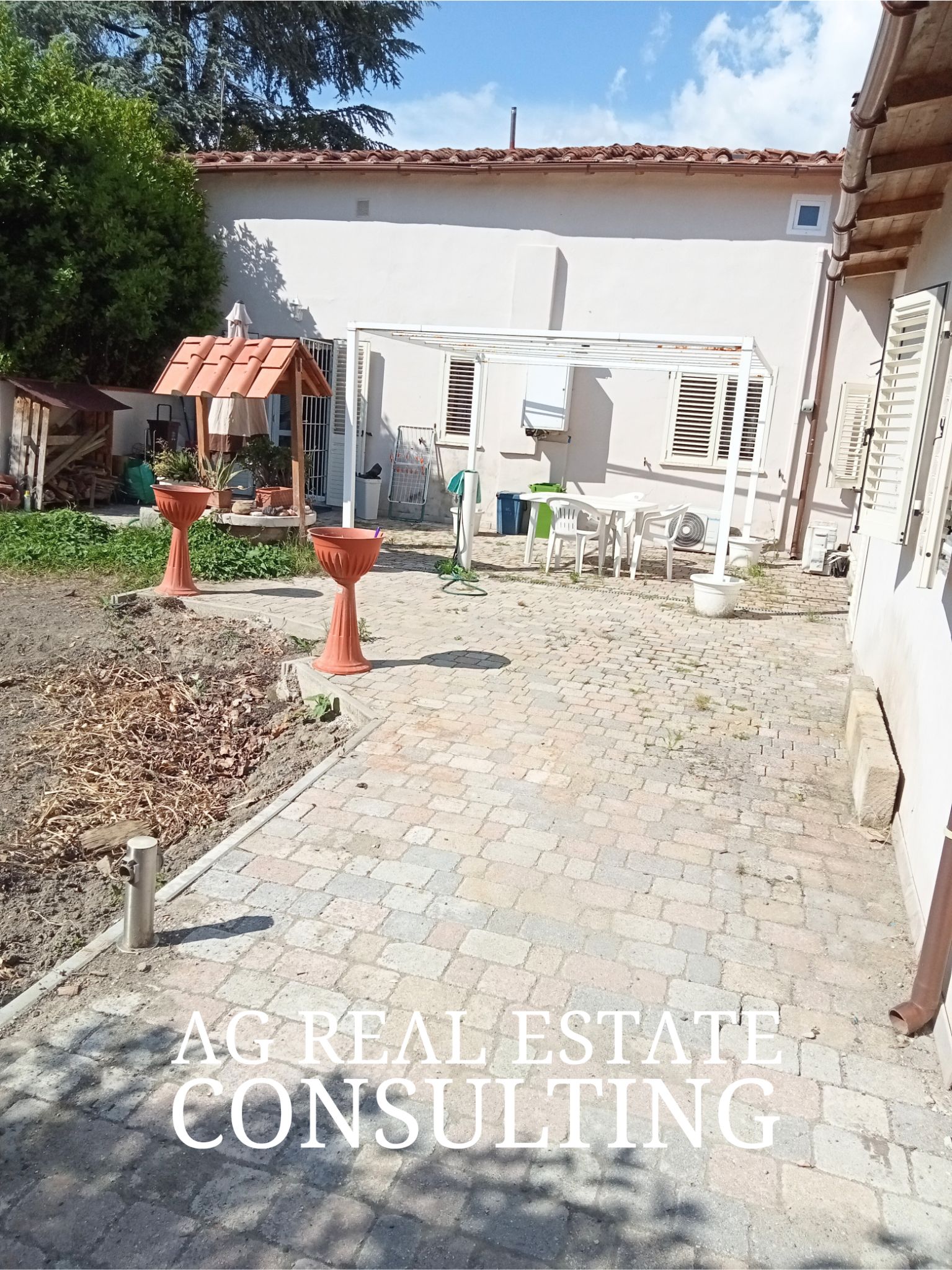 29 CAMPO, SAN GIULIANO TERME, VILLETTA CON GIRDINO E GARAGE