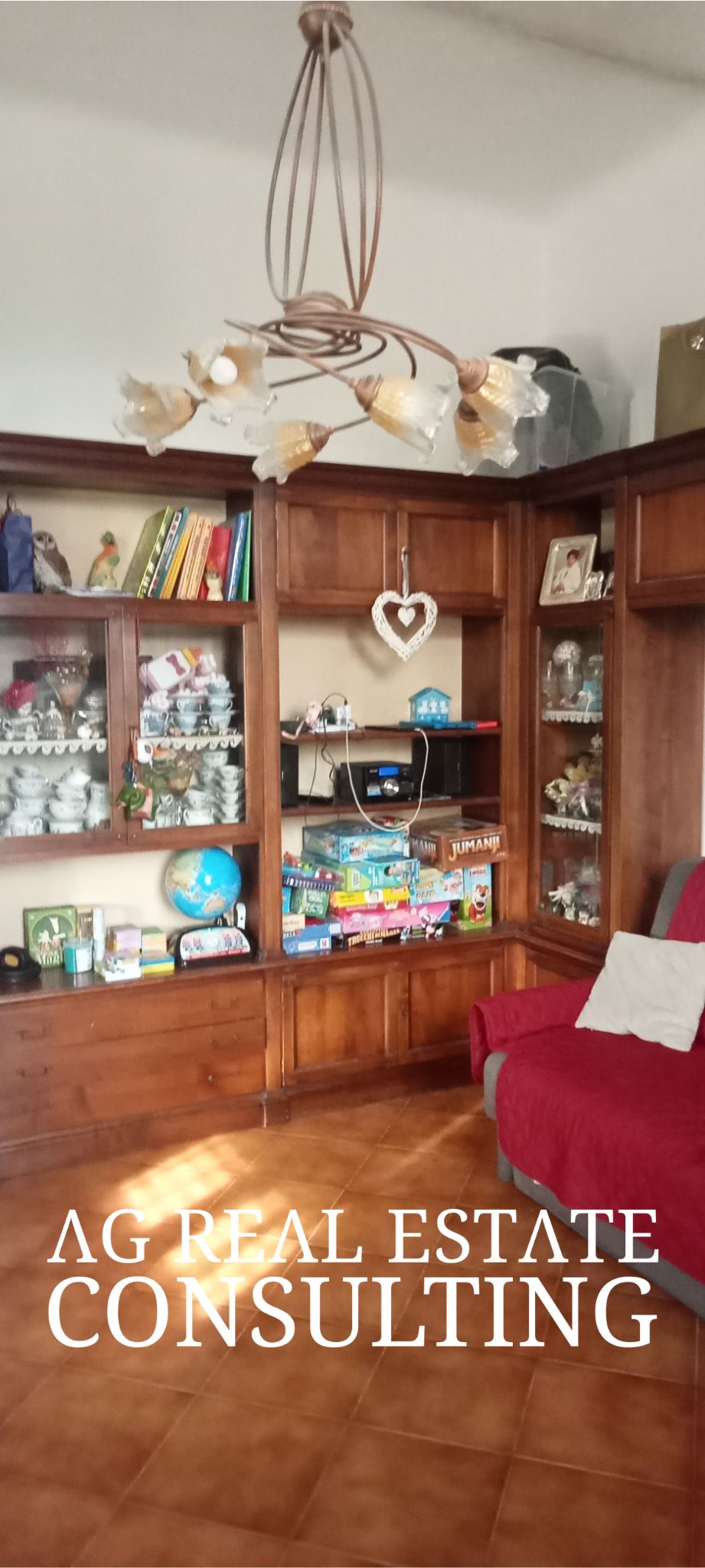 APPARTAMENTO IN VILLA DUPLEX CON GIARDINO E POSTI AUTO