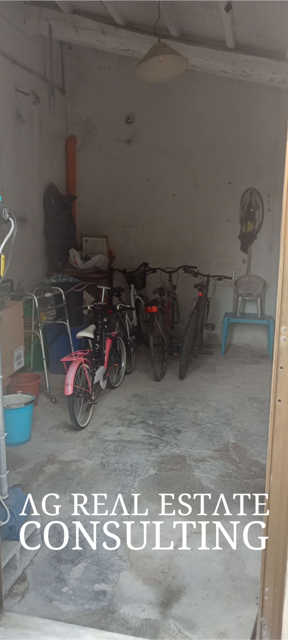 APPARTAMENTO IN VILLA DUPLEX CON GIARDINO E POSTI AUTO