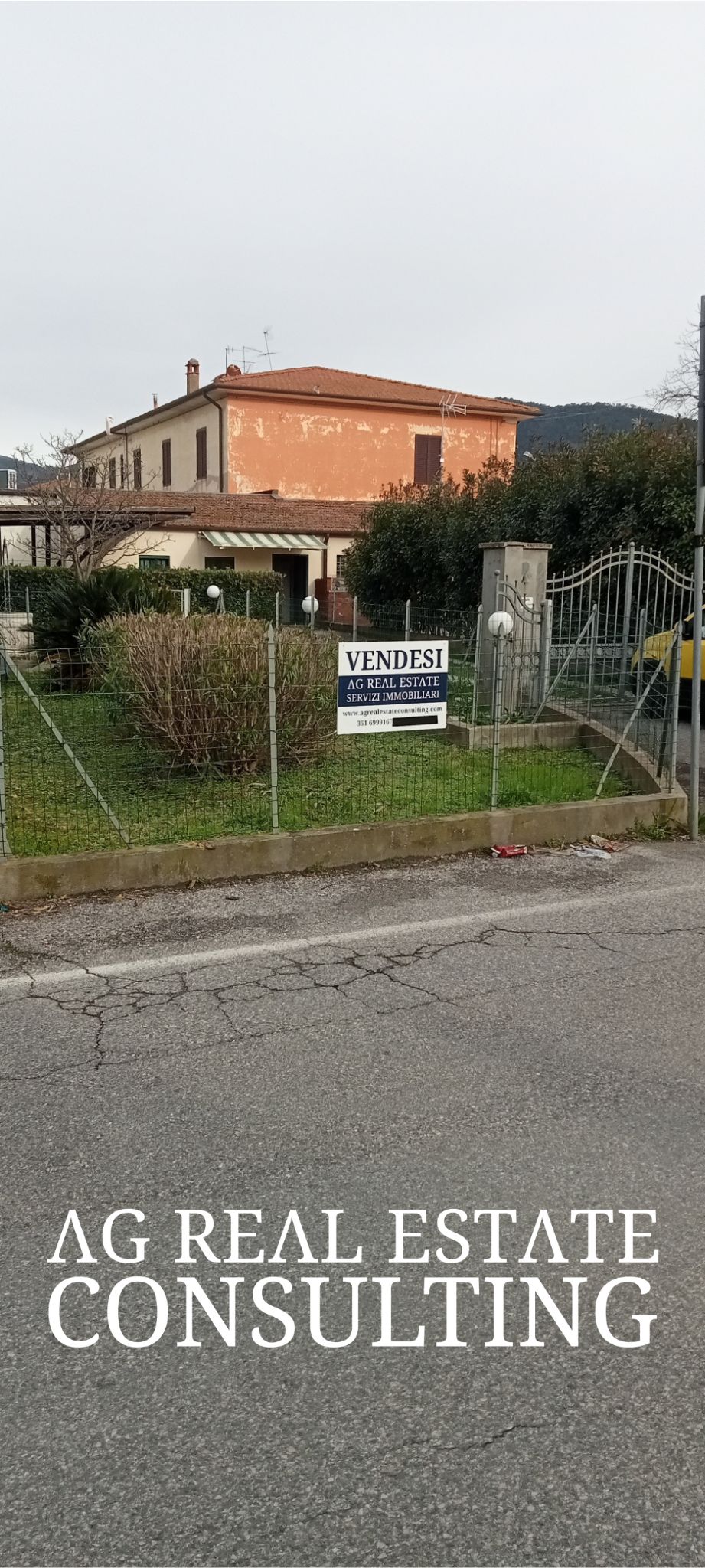 APPARTAMENTO IN VILLA DUPLEX CON GIARDINO E POSTI AUTO