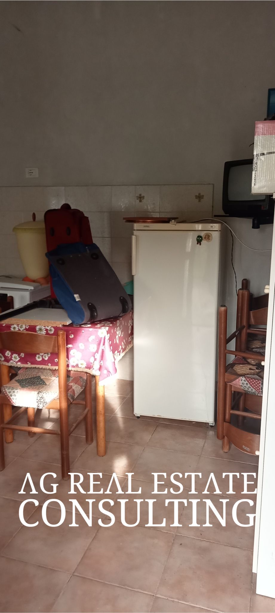 APPARTAMENTO IN VILLA DUPLEX CON GIARDINO E POSTI AUTO