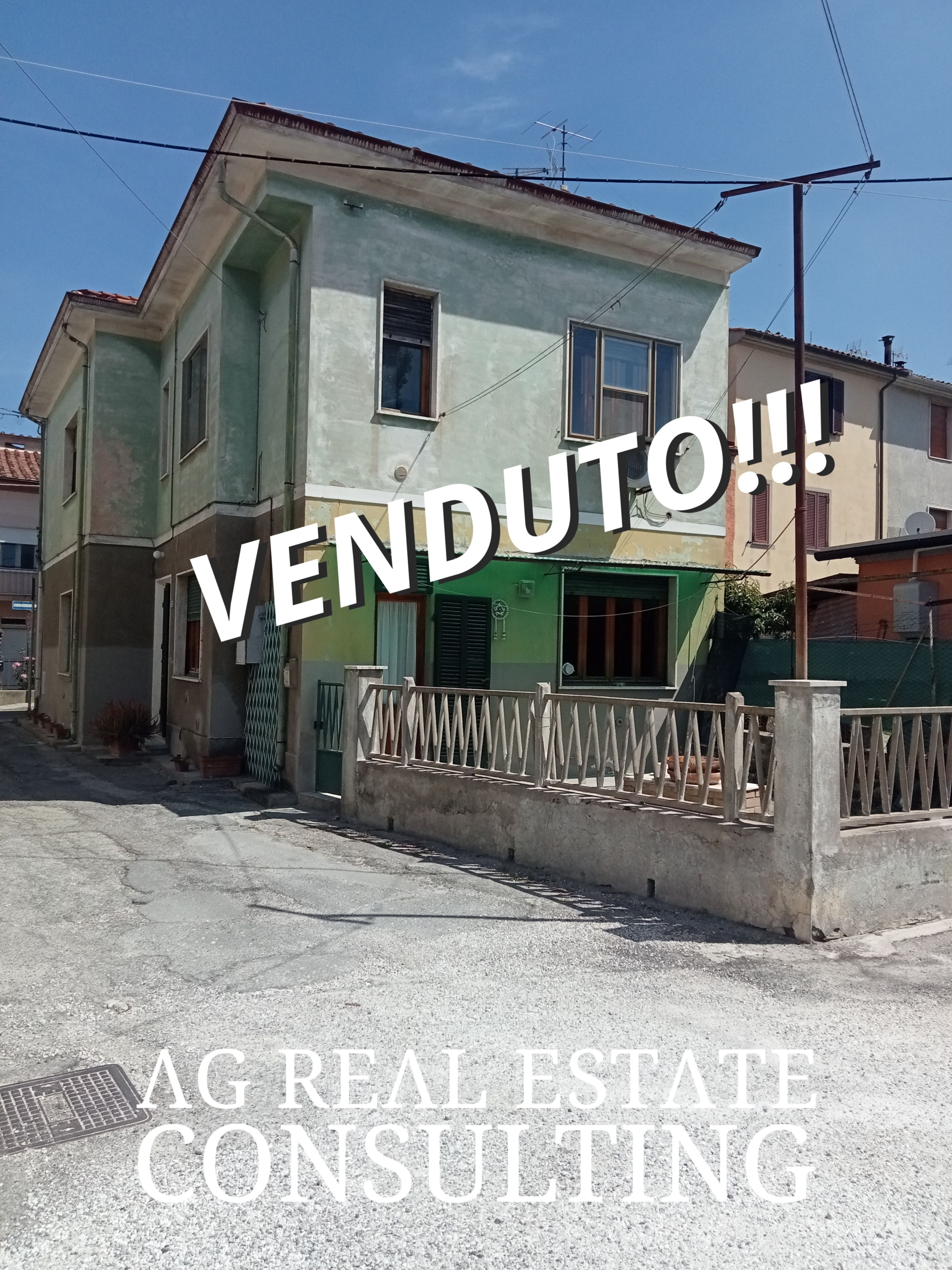 CASA INDIPENDENTE CON RESEDE E GARAGE